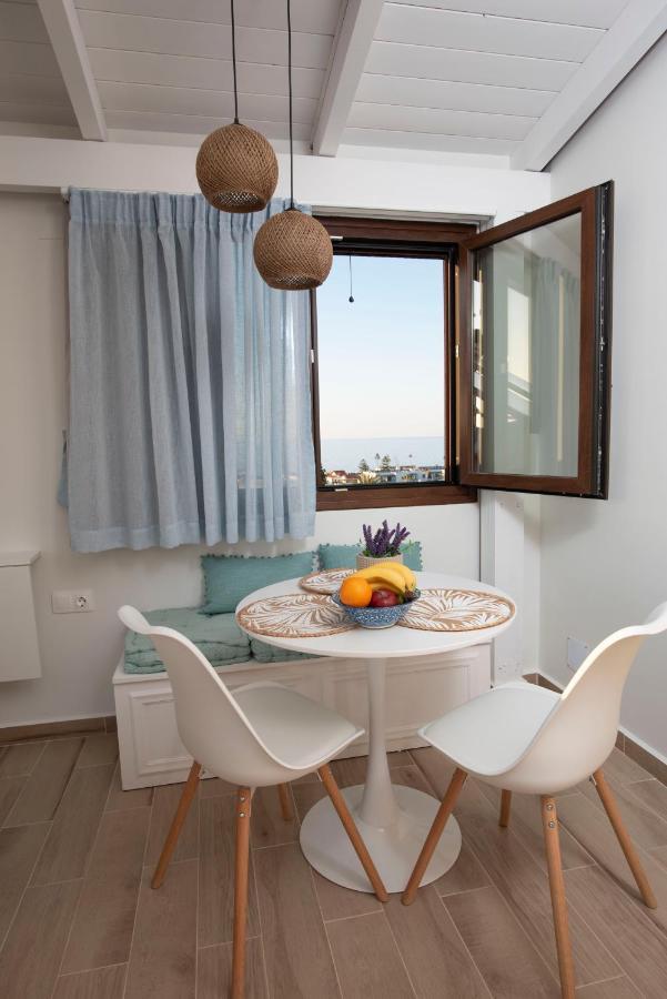 Skyloft Lägenhet Rethymno Exteriör bild